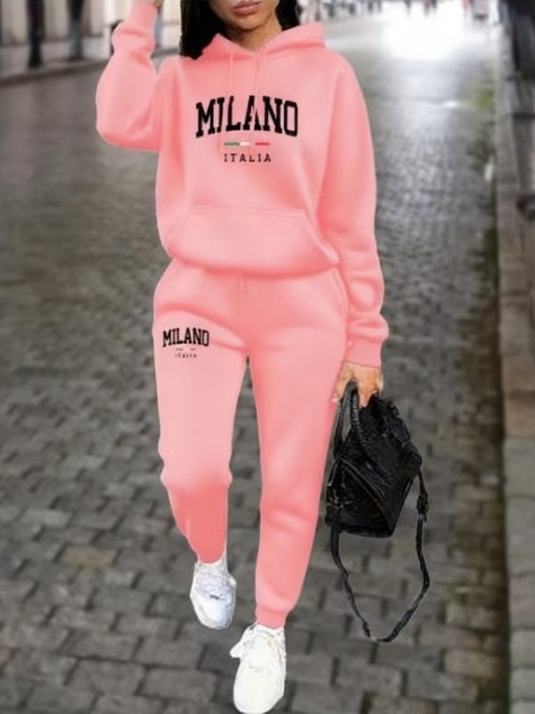 Womens Fleece-Lined Sweatshirt And Sweatpants Set With Print