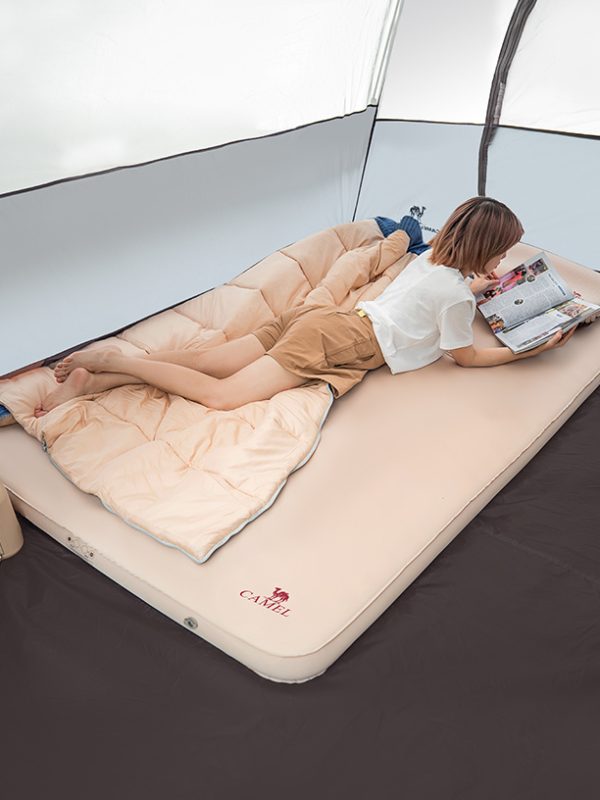 Inflatable Mattress To Make A Floor For Camping