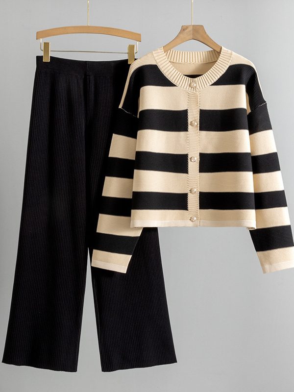 Stylish Eye-catching Short Striped Sweater Two-piece Set