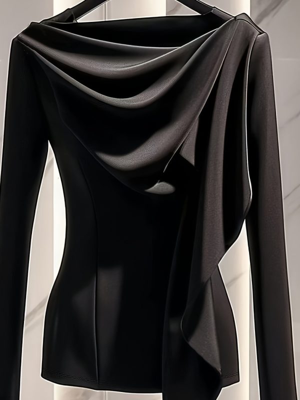 Slimming Figure-flattering Short Base Layer Top Thats Easy To Style With Any Outfit