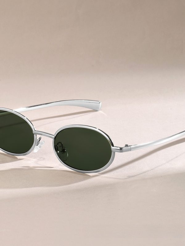 Small Rame Oval Sunglasses With UV Protection