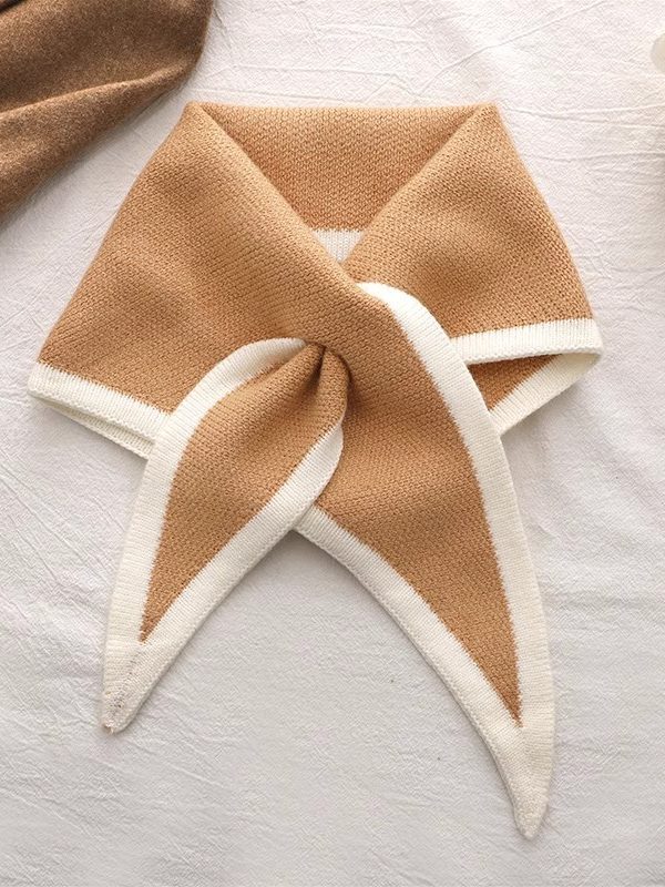 Womens Sweet Mini Triangle Neck Warmer For Winter Cozy Neck ScarfNeckerchief